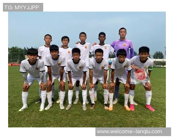 安东尼奥执教U15国足18年培养年轻球员尊重足球发展规律 安东尼奥执教U15国足18年培养年轻球员尊重足球发展规律