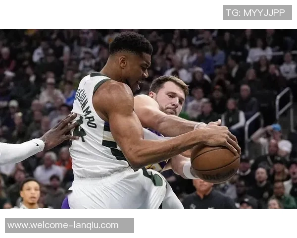 全明星球迷投票揭晓东契奇荣获票王字母哥领衔东部詹姆斯暂居西部第九 全明星球迷投票揭晓东契奇荣获票王字母哥领衔东部詹姆斯暂居西部第九