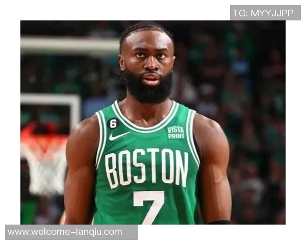 戈贝尔调侃杰伦布朗建议剃光头引发热议